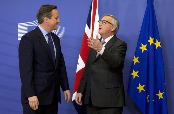 Cameron's Switch From Union Jack to EU Blue