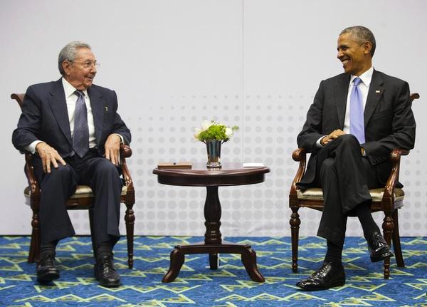 Obama Just Wants a Closeup With Fidel Castro