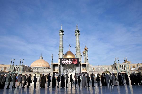 Who Will Head Iran's Wealthiest Foundation?