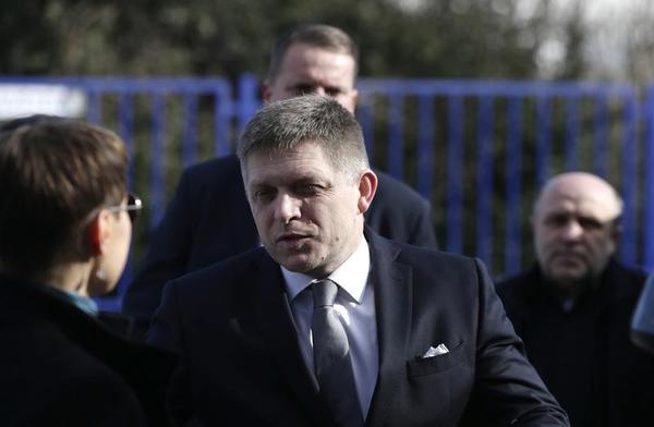 Slovakia at the Edge of Political Chaos