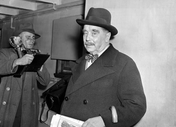 When Victorian London Worshiped the 'Devil Fish'