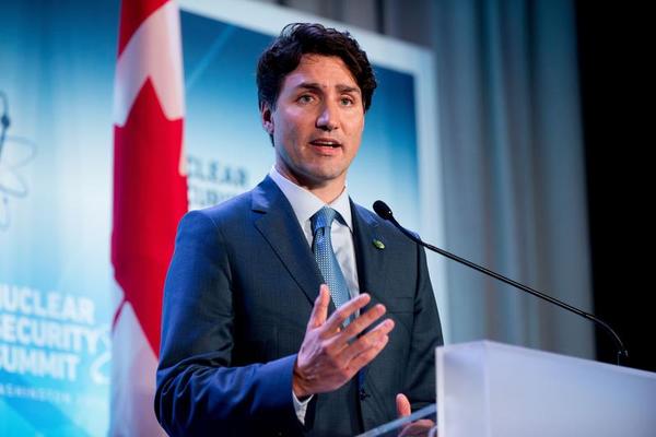 Canada's Trudeau Prioritizes Pipelines
