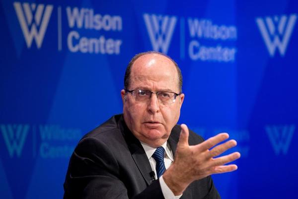 Will Israel's Defense Minister Split from Likud?