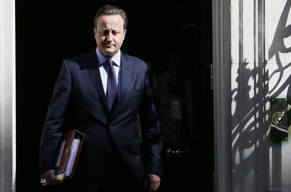 Broken Parties Are Dragging Britain to Brexit