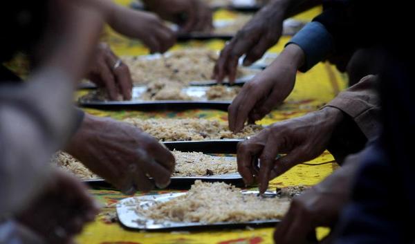 China Wants to Feed 1.6 Billion Muslims