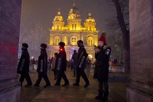 China's Crackdown on Christian Churches