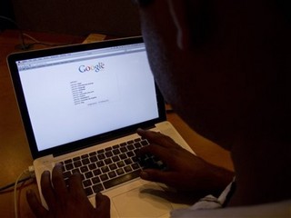 Google Clicks Back with Beijing