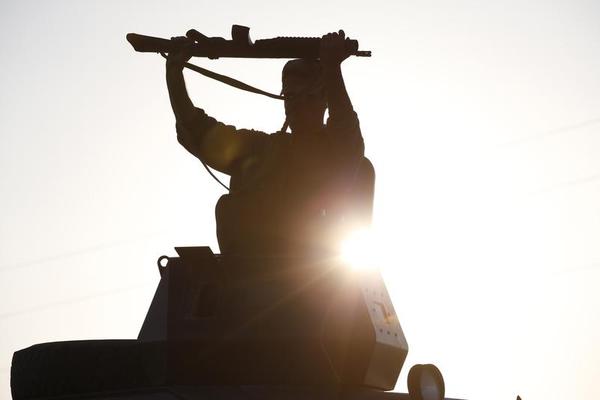 Meet the Anarcho-Communists Heading Off to Syria