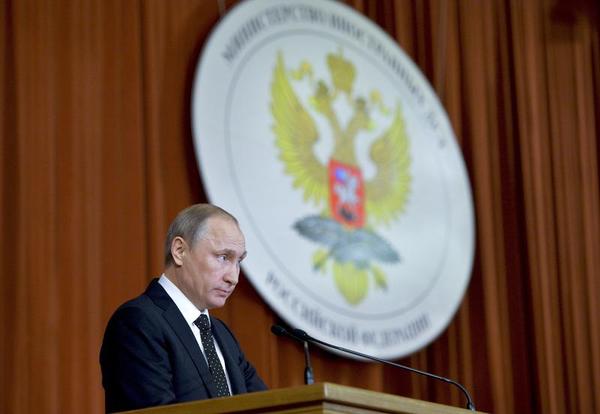How NATO Can De-Escalate With Russia