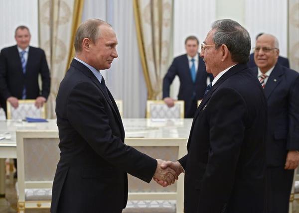 Russia Considers Opening Military Base in Cuba