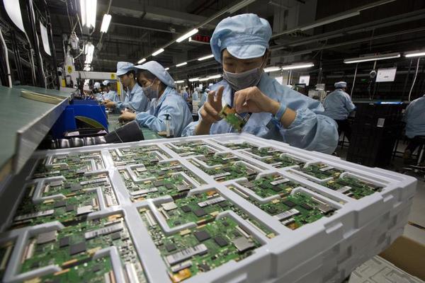 Globalization: An Election Issue Stuck in the Past