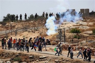 Stop Treating Palestinians as Pawns