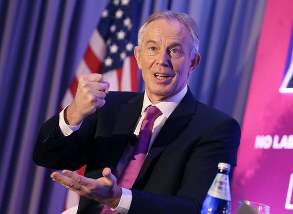 Against Populism, the Center Must Hold