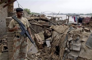 Pakistan Faces Economic Collapse