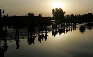 Pakistan Flood Aid Can Repair Wounds