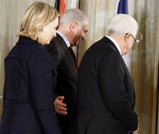Hillary's Perilous Mideast Leap