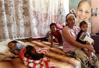 EU Hysteria Won't Help Roma