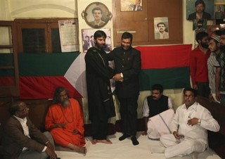 Kashmir Needs a Political Package