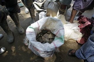 China Flexing Mineral Muscle