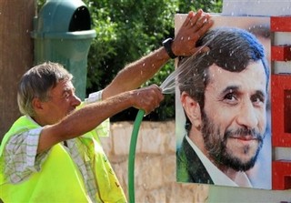 Iran Seeking Closer Ties With Pakistan