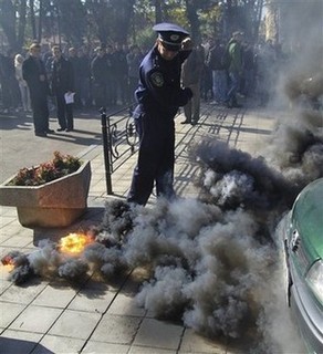 Rule of Law in Retreat in Ukraine