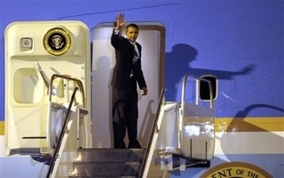 Obama's Boat to India Springs Leaks