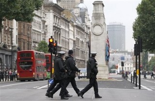 Britain Needs a Closer Alliance with France