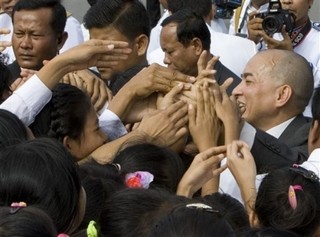 U.S. Loses Out to China in Cambodia