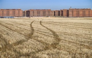 World Entering 'Super Cycle' of Growth