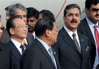 U.S. Gambles on Pakistan