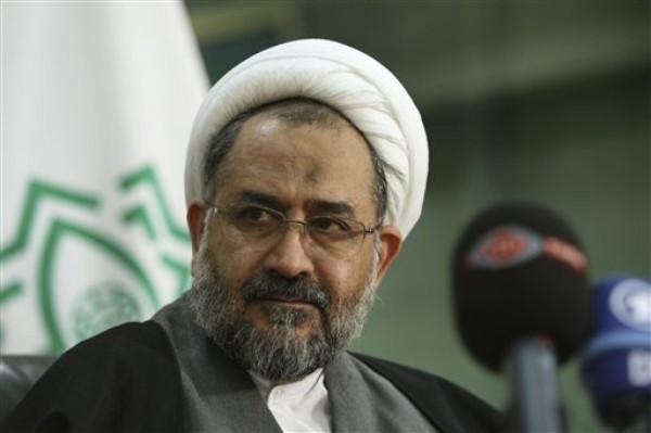 Finding a New Way to Deal With Iran