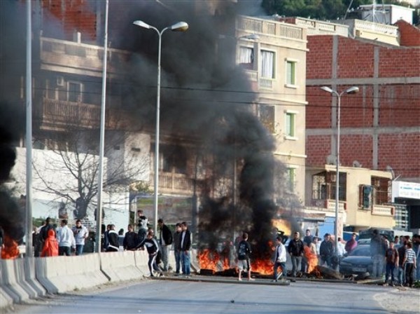 America Reveals Two Minds on Algeria
