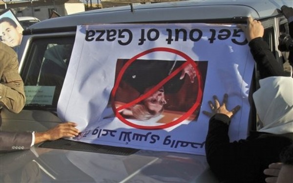 Smoldering Gaza Ready to Explode