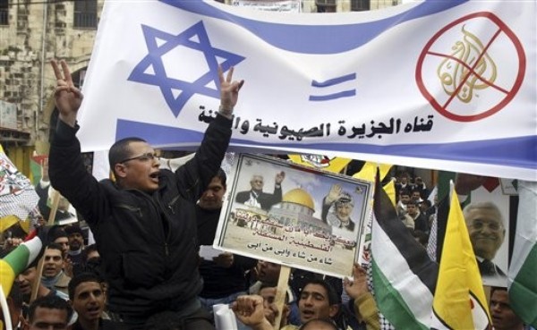 Israel Casts an Uneasy Glance at Protests