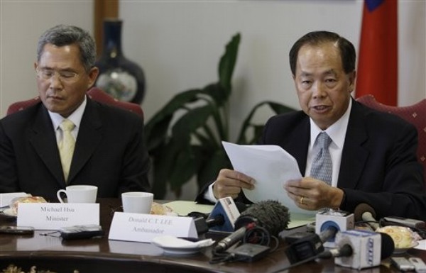 Philippines Humiliates Taiwan to Favor China