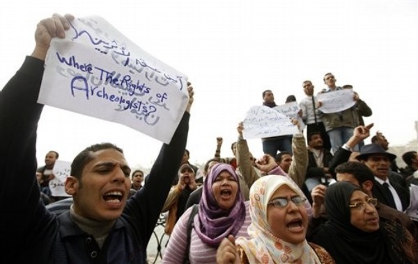 Pakistan's Mubarak Moment