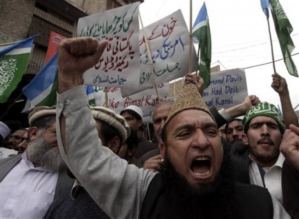 U.S. Pawn Ensnared in Pakistan Power Politics