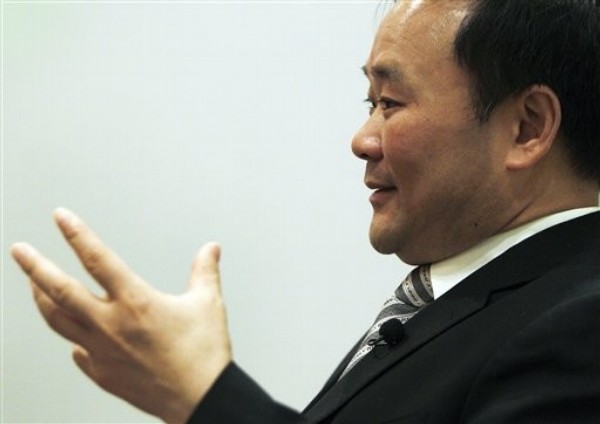 China Returns to Smile Diplomacy