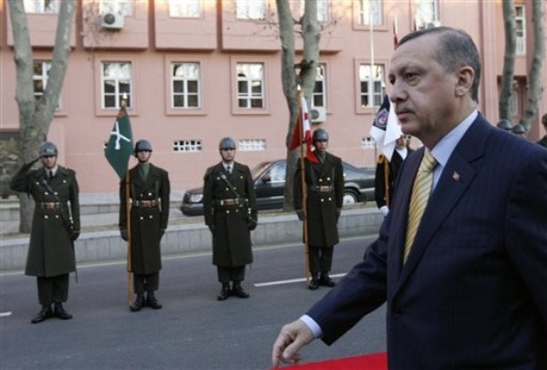 Why Is Turkey Hedging in Libya?