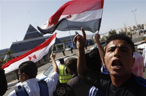 Mubarak Gets Jail, Gaddafi a Free Pass?