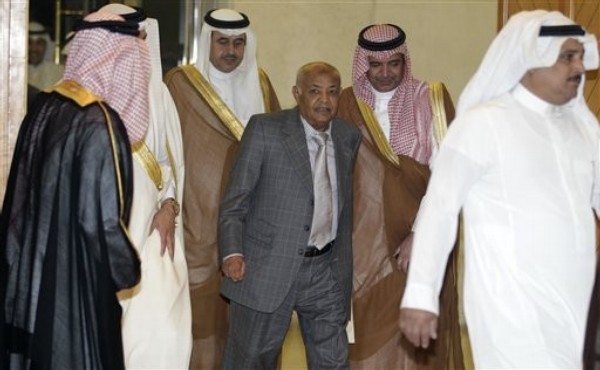 Saudis Dangle Cash to Buy U.S. Support