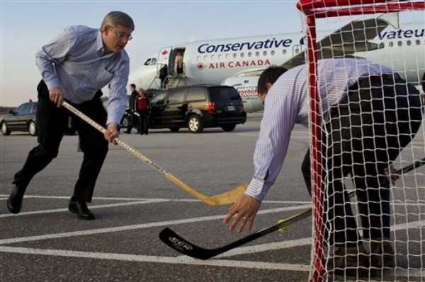 Hockey-Mad Quebec May Punish Tories