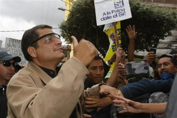 Ecuador Nears Dictatorship