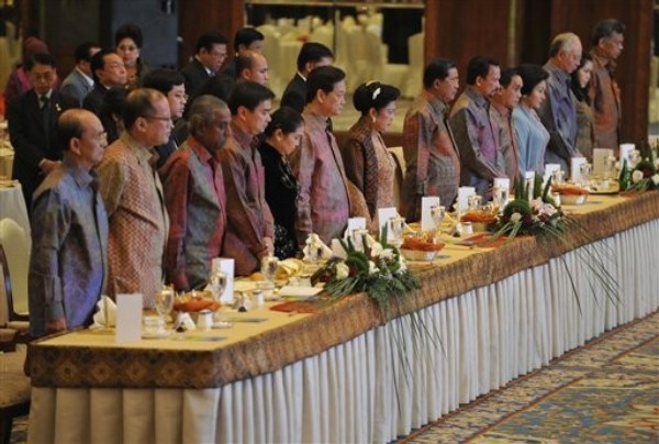 ASEAN Punts on Brewing Thailand-Cambodia War
