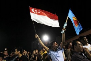 Singapore Won't Follow Hong Kong's Example