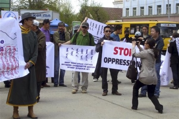 A Smell of Jasmine in Mongolia