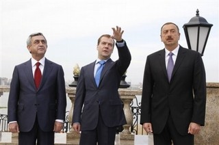 Armenia, Azerbaijan in Russia's Shadow