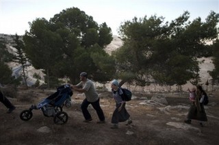 Extremist Minority Paralyzing Israel's Leadership