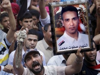 In Egypt, Islamists and Military Join Forces