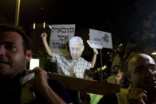 Dragging Israel Back to Its Socialist Past